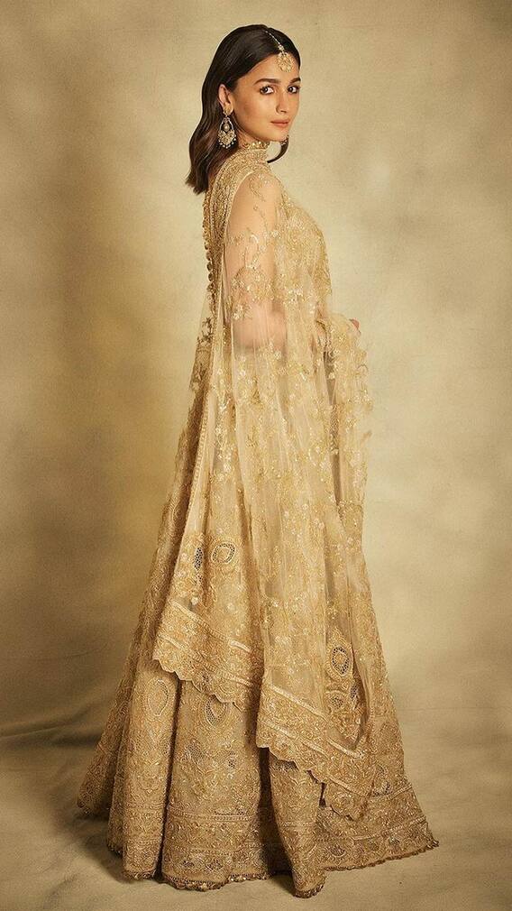 Bollywood Garba Looks To Take Inspiration From