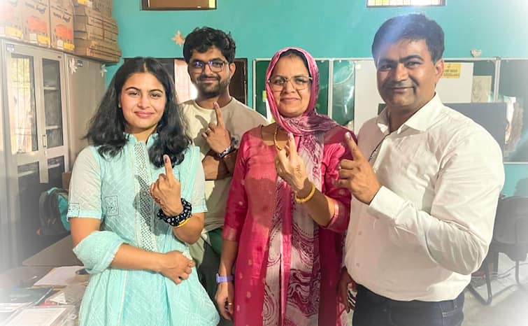 हरियाणा विधानसभा चुनाव के लिए वोट डालने के बाद ओलंपिक पदक विजेता मनु भाकर ने क्या कहा?