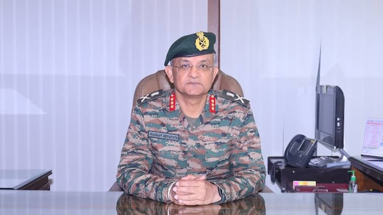 Lt Gen Srivastava Takes Cost Of Military’s Chinar Corps, Urges Civil Society To Propel Kashmir To