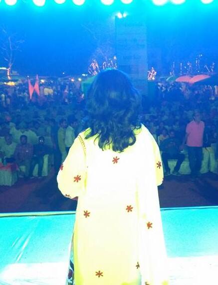 ਮਸ਼ਹੂਰ ਪੰਜਾਬੀ ਗਾਇਕਾ ਦਾ ਅਚਾਨਕ ਹੋਇਆ ਦੇਹਾਂਤ, ਪਰਿਵਾਰ ਸਣੇ ਸਦਮੇ 'ਚ ਫੈਨਜ਼