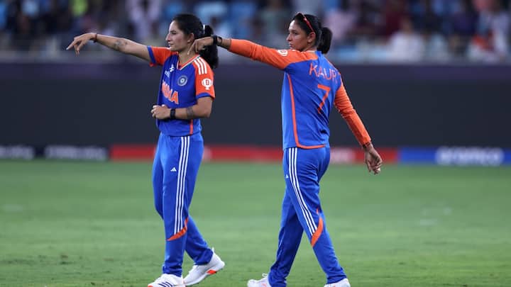 अगर ग्रुप ए की पॉइंट्स टेबल पर नजर डालें तो टीम इंडिया सबसे नीचे है. उसने एक मैच खेला है और उसमें हार का सामना किया है. भारत का नेट रन रेट -2.900 है. टीम इंडिया को अब जीत के साथ इसमें भी सुधार करना होगा.