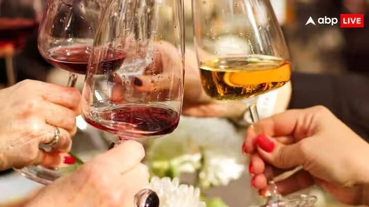 License For Liquor Serving In Marriage: લગ્નમાં દારૂ પીરસવા માટે તમારે લાયસન્સ પણ જરૂરી છે. ઘણા લોકો આ વિશે જાણતા નથી. જાણો આ અંગેના નિયમો શું છે.