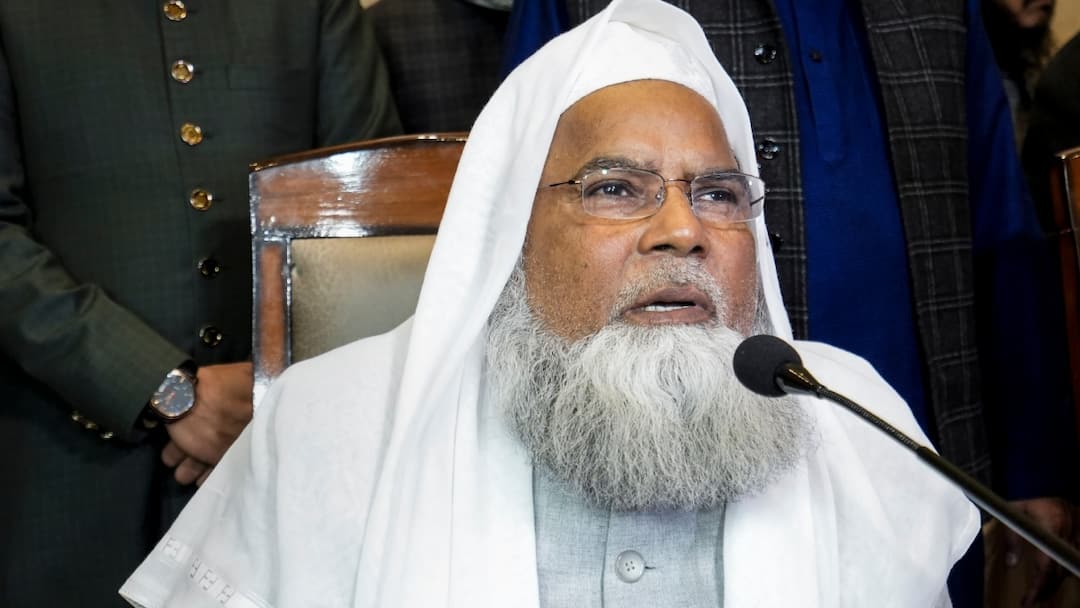 AIMPLB warns Modi Govt on Yati Narsinghanand prophet muhammad Controversial Remarks says if Muslim Youth flare up 'अगर युवा भड़के तो बिगड़ जाएंगे देश के हालात', नरसिंहानंद के पैगंबर पर आपत्तिजनक बयान पर बोला AIMPLB