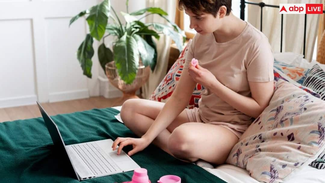 डिलीवरी के बाद देर से क्यों आते हैं पीरियड्स, जानें इसके पीछे का कारण? A delayed period after giving birth can be caused by a number of factors डिलीवरी के बाद देर से क्यों आते हैं पीरियड्स, जानें इसके पीछे का कारण?