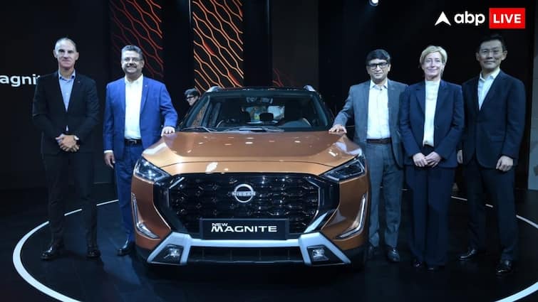 Nissan Magnite Facelift launched in India starting price under 6 lakh in 18 variants with 336 litre boot space Nissan: धांसू फीचर्स और शानदार बूट स्पेस के बावजूद इतनी कम कीमत में लॉन्च हुई निसान मैग्नाइट फेसलिफ्ट