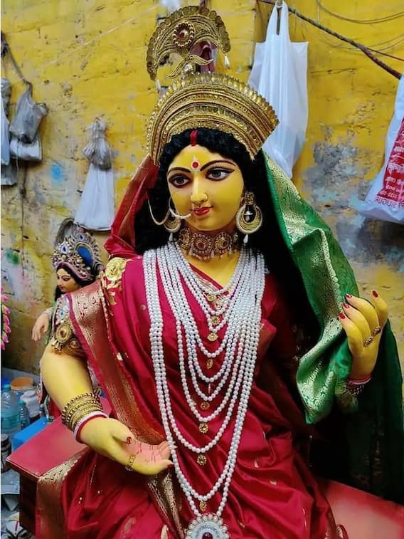 লক্ষ্মী আছে সঙ্গেই, সপ্তমীতেই হুহু করে টাকা ঢুকবে ৩ রাশির পকেটে