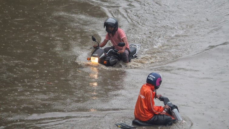 IMD Sounds Rain Alert In Andhra, Karnataka; Heavy Showers Additionally Doubtless In Northeast