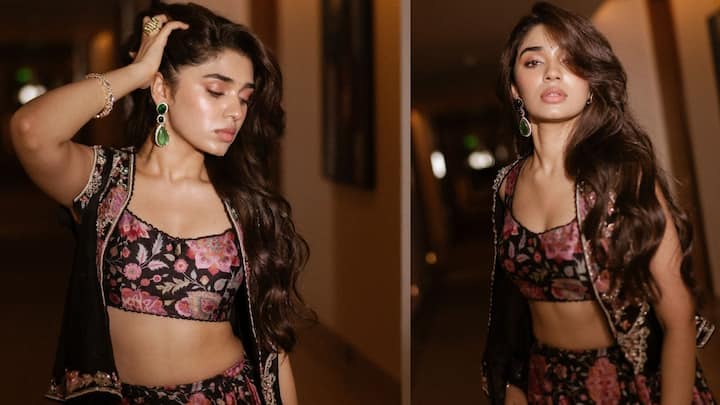 Krithi Shetty Latest Photos : హీరోయిన్ కృతి శెట్టి తన లేటెస్ట్ ఫోటోలను ఇన్​స్టాలో షేర్ చేసింది. నవరాత్రి లుక్​లో కృతి చాలా అందంగా కనిపించింది.