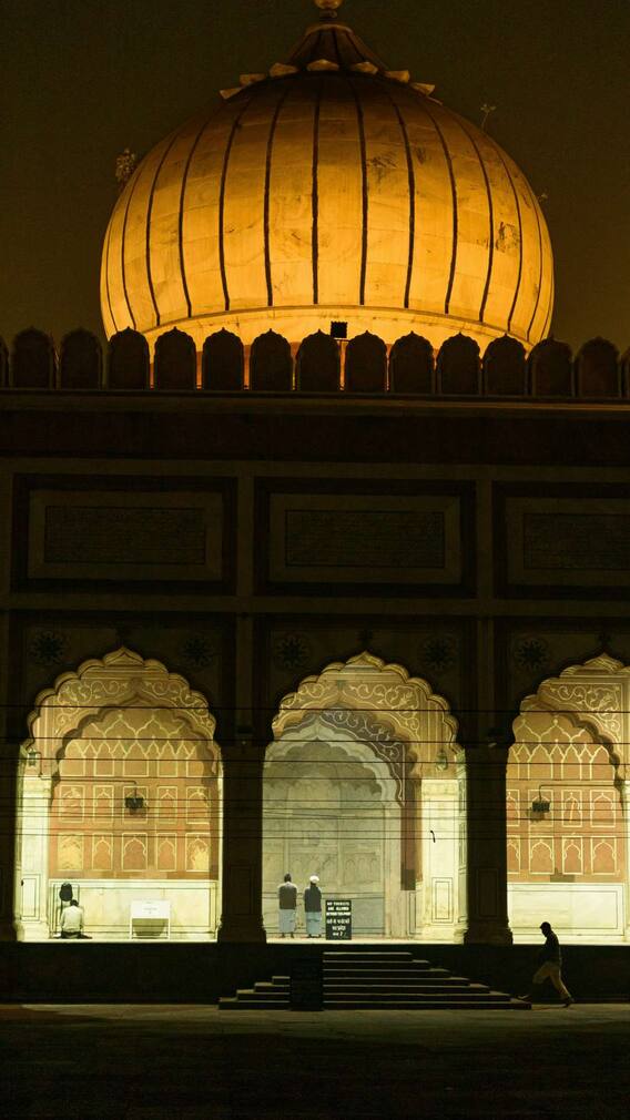 इस हिंदू बहुल देश में सबसे बड़ी मस्जिद का नाम जान चौंक जाएंगे