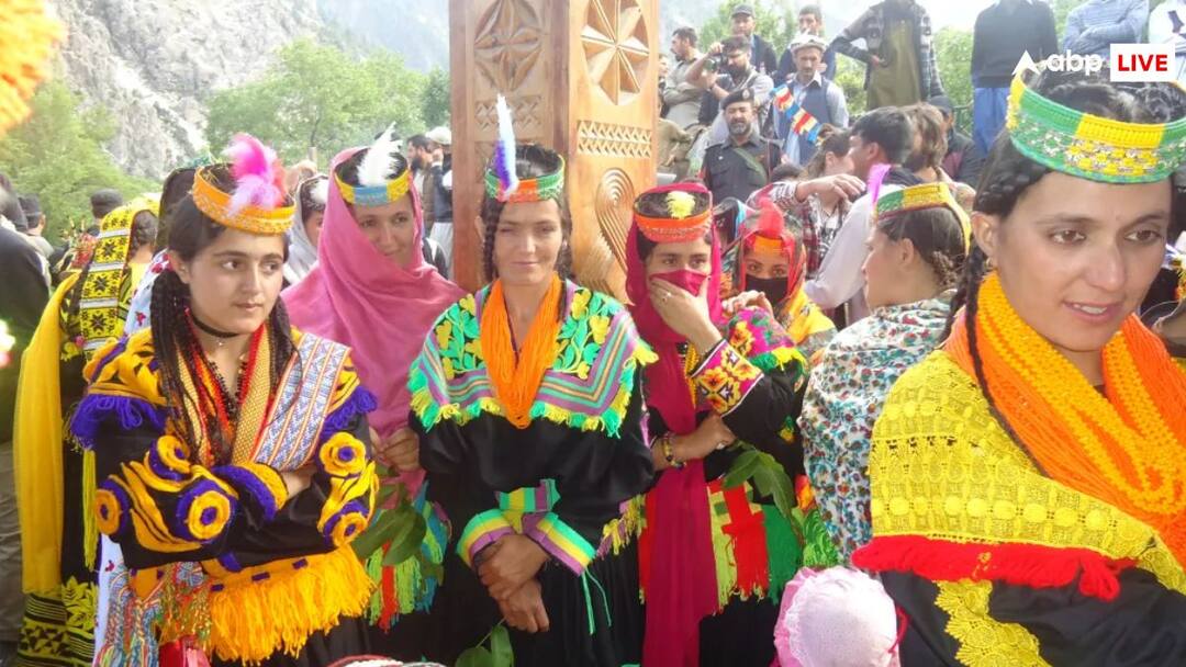 these girls marry as soon as they see their favorite man special connection with Pakistan know why पसंदीदा मर्द देखते ही शादी कर लेती हैं ये लड़कियां, पाकिस्तान से खास कनेक्शन