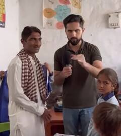 श्रीमद्भगवत गीता, रामायण और सनातन धर्म... उर्दू नहीं स्कूल में हिंदी पढ़ रहे पाकिस्तानी बच्चे?