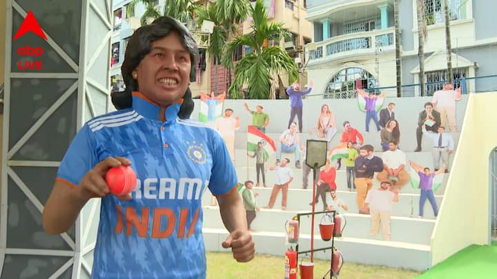 Jhulan Goswami: ৭৫তম বর্ষে ক্রিকেট স্টেডিয়ামের আদলে তৈরি হয়েছে গোটা মণ্ডপ। এবিপি আনন্দ শারদ আনন্দ বিশেষ সম্মান পেয়েছে নাগেরবাজারের ক্ষুদিরাম কলোনি সর্বজনীন।