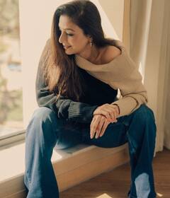 पिता थे पाकिस्तानी एक्टर, बेटी ने बॉलीवुड मे कमाया खूब नाम, दिल टूटा तो नहीं की शादी, 52 की उम्र में हैं कुंवारी