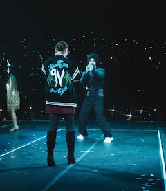 Hania Aamir Shares Candid Moments From Diljit Dosanjh's London Concert, See All Pics