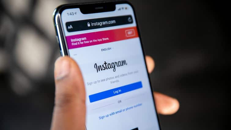 Instagram Down: इंस्टाग्राम की सर्विस ठप, कई यूजर्स नहीं कर पा रहे इस्तेमाल Instagram service down users reported at down detector Instagram Down: इंस्टाग्राम की सर्विस ठप, कई यूजर्स नहीं कर पा रहे इस्तेमाल