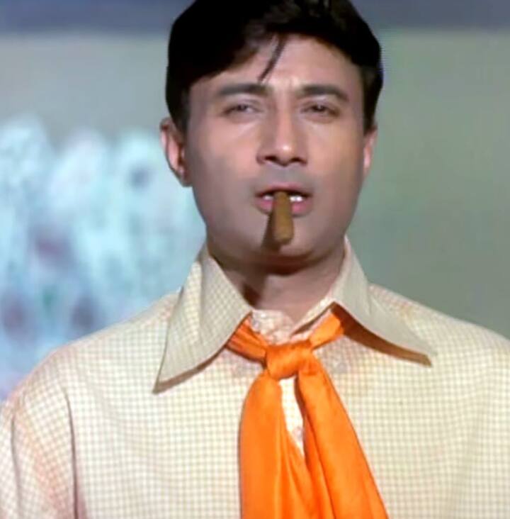 लता मंगेशकर भी देव आनंद को बहुत पसंद करती थीं. उनके बारे में बात करते हुए, उन्होंने एक बार कहा था, “यह सिर्फ वे गाने नहीं हैं जो हमने साथ में किए, वे हमारे और श्रोताओं के लिए यादगार थे. यह वही आदमी थे जो देवसाहब थे. दिखने में भी और काम में भी बहुत सुन्दर. मैंने उनके साथ दशकों तक काम किया. उन्हें कभी किसी पर आवाज उठाते नहीं सुना.'