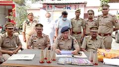 बारूद के ढेर पर हापुड़! अवैध आतिशबाजी बनाने वालों के ठिकानों पर छापा, 3 लाख की सामग्री जब्त