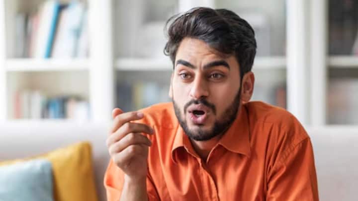 বৃশ্চিক রাশির জাতকরা লোকদেখানো কিছু পছন্দ করেন না। যে মানুষ সম্মান করেন, তাঁর সঙ্গে ঘণ্টার পর ঘণ্টা অর্থহীন কথা বলে যেতে পারেন। কিন্তু দাম্ভিক মানুষের সঙ্গে এক মুহূর্তও কাটাবেন না এঁরা।                                                                        ডিসক্লেমার : (কোনও রাশির জাতক বা জাতিকার ভাগ্যে কী রয়েছে সেই সংক্রান্ত কোনো মতামত এবিপি লাইভের নেই। এবিপি লাইভ জ্যোতিষ সম্পর্কিত কোনো সম্পাদকীয় নিয়ন্ত্রিত তথ্য প্রদান করে না। প্রদত্ত পরামর্শ ও তথ্য প্রয়োগের আগে প্রয়োজনে সংশ্লিষ্ট বিশেষজ্ঞের পরামর্শ নিন।)