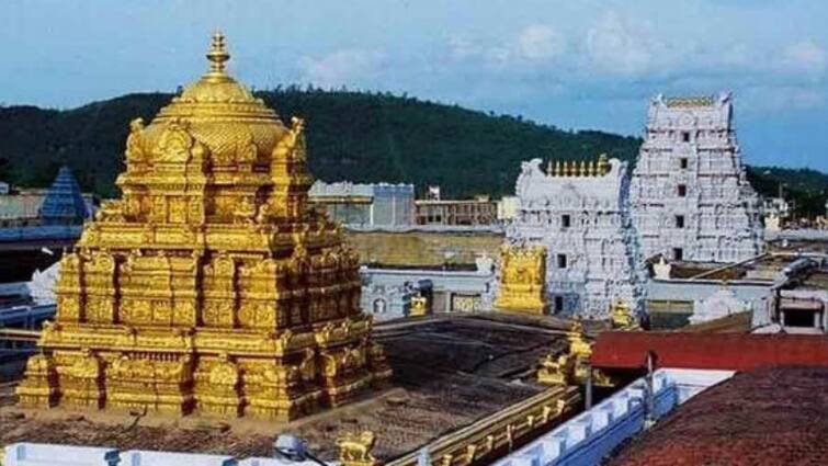 Tirupati tirumala temple samy dharshan ticket available whatsapp very soon know details here Tirupati: பக்தர்களே! திருப்பதி தரிசனத்துக்கு இனி Whatsapp-இல் டிக்கெட்.. இதோ விவரம்..