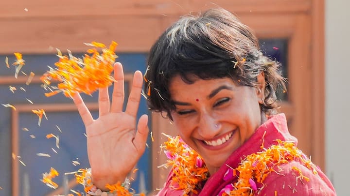 The 30-year-old was facing a stern challenge from BJP's Yogesh Kumar and AAP's Kavita Dalal.