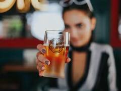 ਸ਼ਰਾਬ ਅਤੇ ਬੀਅਰ ਇਕੱਠਿਆਂ ਪੀਂਦੇ ਹੋ, ਤਾਂ ਜਾਣ ਲਓ ਇਸ ਦੇ ਗੰਭੀਰ ਨੁਕਸਾਨ