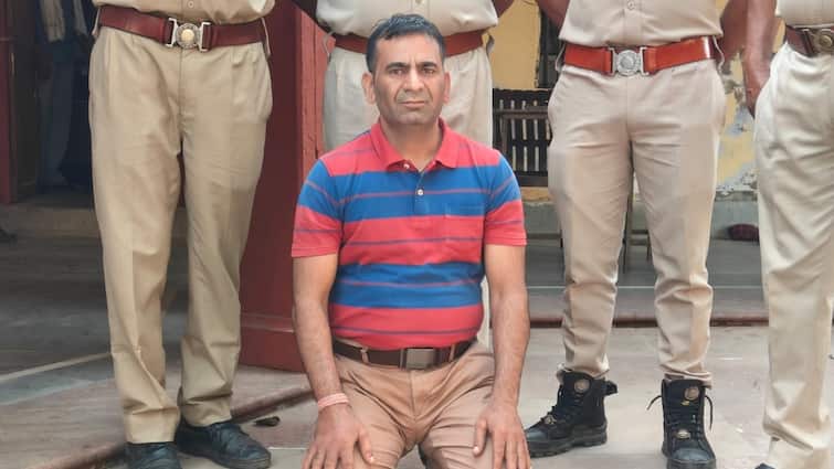 भरतपुर में फर्जी पुलिस अधिकारी पकड़ाया, सरकारी नौकरी के नाम पर लोगों को लगाया लाखों का चूना