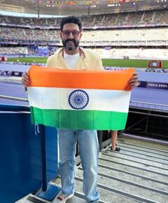 SBI ਇਸ ਵਜ੍ਹਾ ਕਰਕੇ Abhishek Bachchan ਨੂੰ ਹਰ ਮਹੀਨੇ ਦਿੰਦੈ 18 ਲੱਖ ਰੁਪਏ!