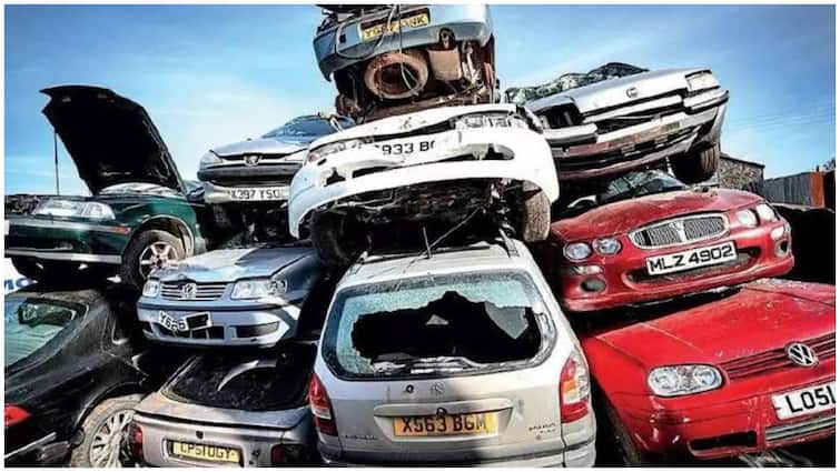 Get 50% Tax Exemption on New Vehicle Purchases: Insights on the New Scrapping Policy Proposal ગાડી બદલવાનો સુવર્ણ અવસર: સ્ક્રેપિંગ પોલિસીમાં 50% સુધીની છૂટ! પરિવહન મંત્રાલયનો મોટો નિર્ણય