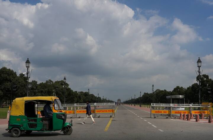 हालांकि, अभी इसका असर दिन में नहीं दिखेगा, दिन के समय अभी धूप की वजह से गर्मी बरकरार रहेगी.