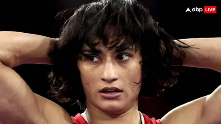 If you want a body of steel like wrestler Vinesh Phogat, follow this fitness and diet plan.