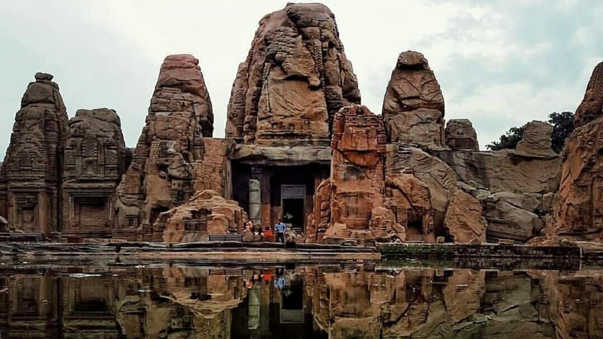 Unveiling India's Iconic And Beautiful Ancient Ruins