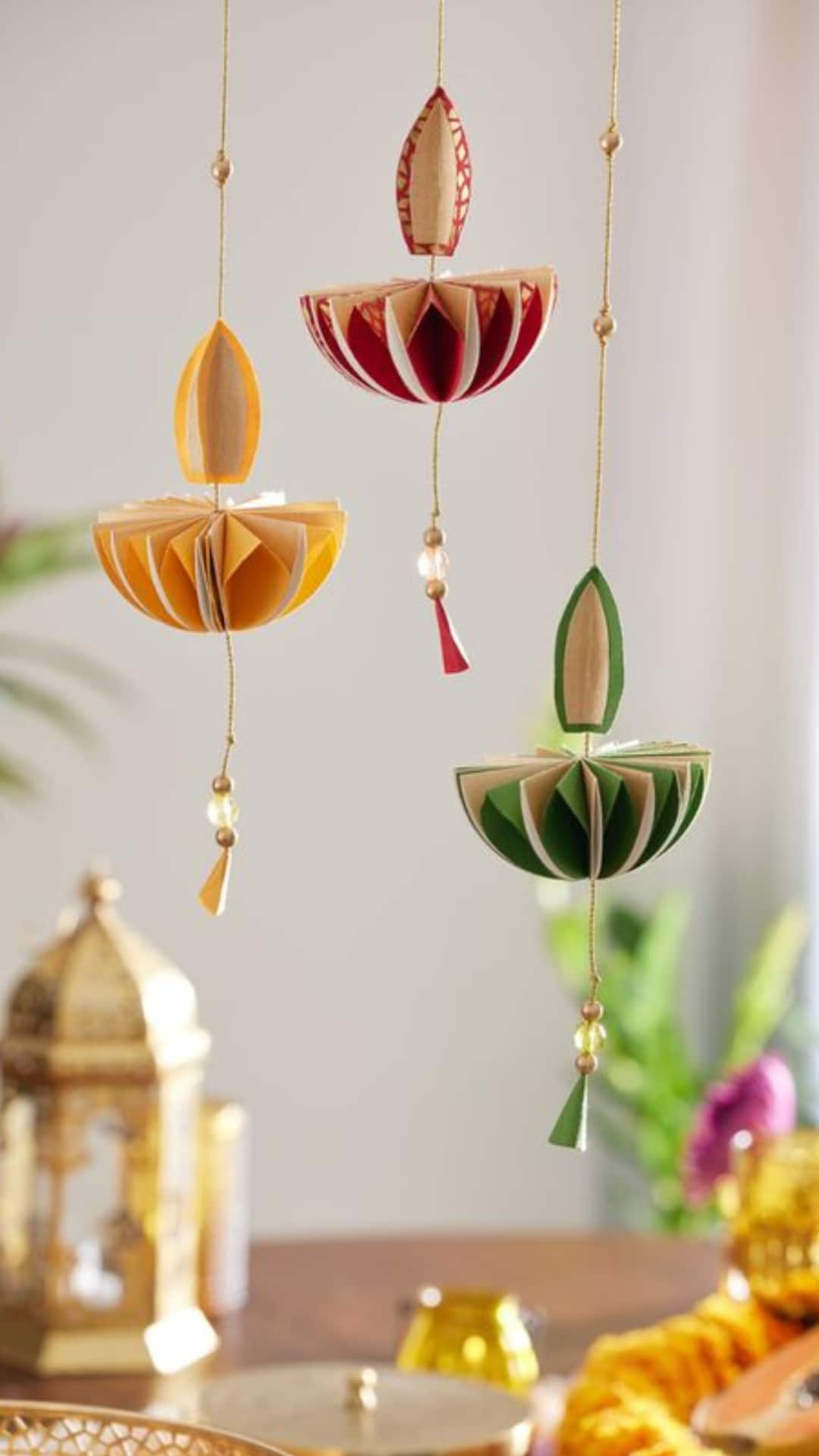 Top 10 Creative Upcycled Home Decor Ideas For This Festive Season - Budget Home Decor Ideas Using Upcycled Materials
