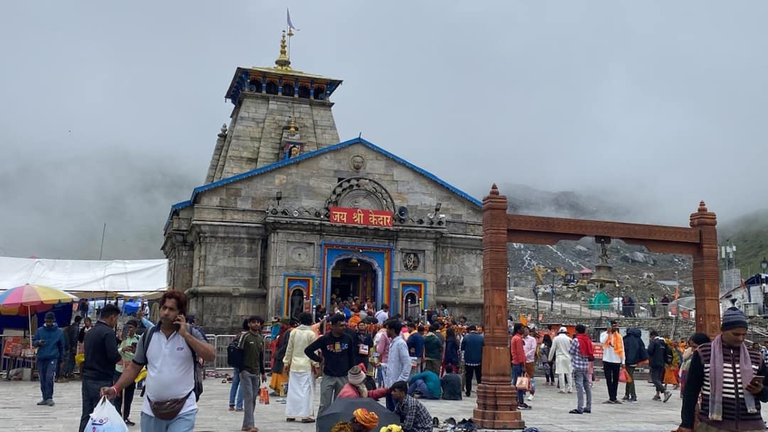 Kedarnath Bypolls 2024: मंगलौर और बद्रीनाथ हारने के बाद केदारनाथ पर जुटी BJP, कांग्रेस भी बना रही ये समीकरण Kedarnath Bypolls 2024 After losing Mangalore and Badrinath BJP is focused on Kedarnath Congress is also In fight ann Kedarnath Bypolls 2024: मंगलौर और बद्रीनाथ हारने के बाद केदारनाथ पर जुटी BJP, कांग्रेस भी बना रही ये समीकरण