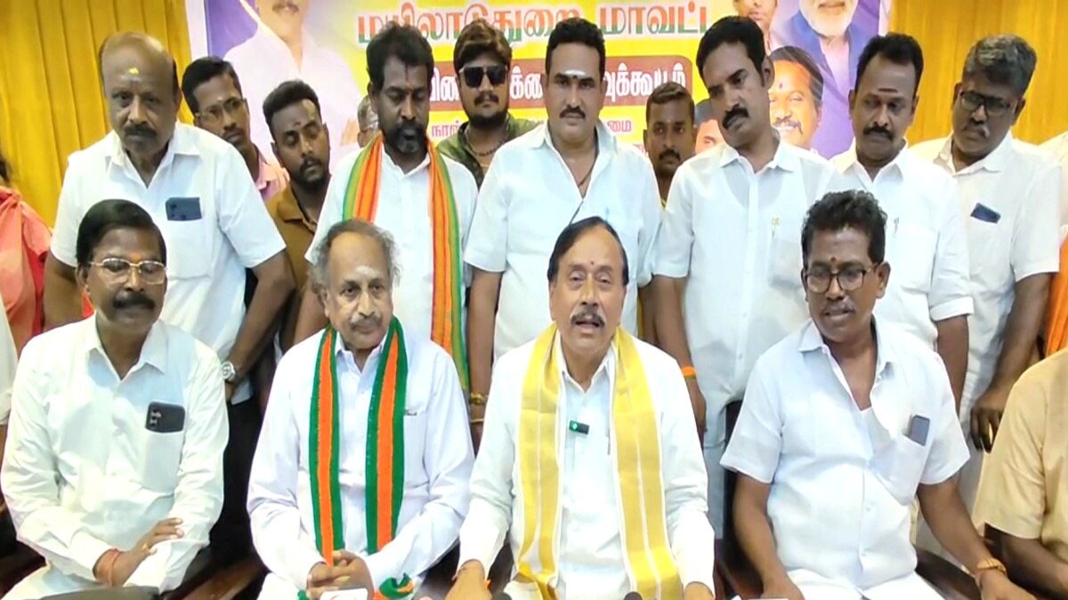 திருமாவளவன் பேச சொல்வதை பொதுச்செயலாளர் ஆதவ் அர்ஜுனா பேசுகிறார் - ஹெச்.ராஜா