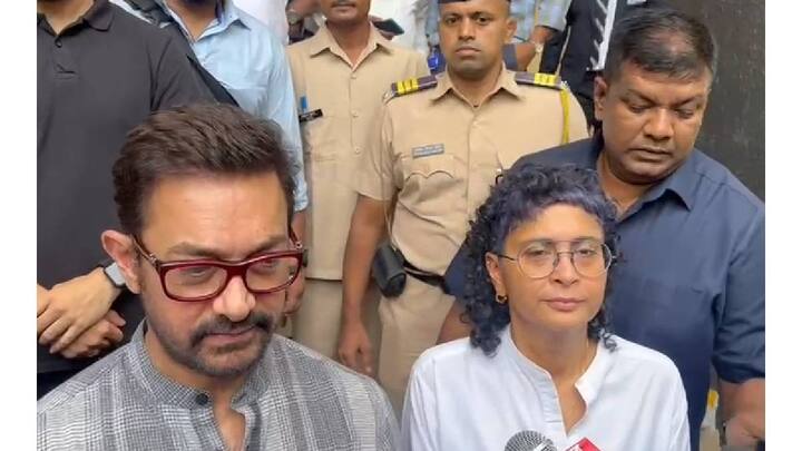 भारताचा माजी क्रिकेटपटू सचिन तेंडुलकर, दिग्दर्शक मधू भांडारकर, ईशा अंबानी, आनंद पिरामल यांनी देखील रतन टाटा यांच्या पार्थिवाचे अंत्यदर्शन घेत श्रद्धांजली वाहिली.