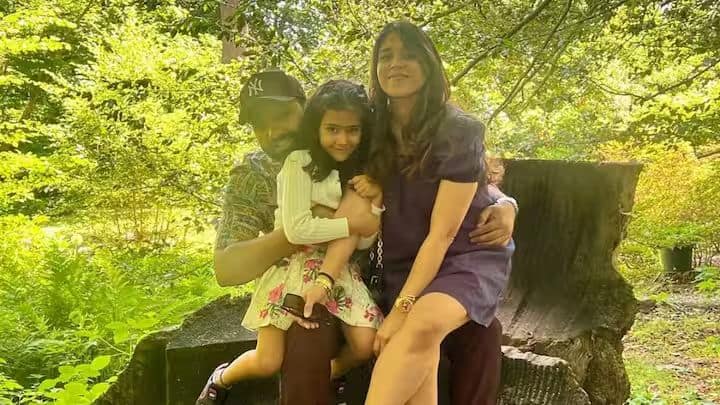 दरम्यान रोहित शर्मा दुसऱ्यांदा बाबा होणार असल्याचं बोललं जात आहे. (Photo Credit-Rohit Sharma)