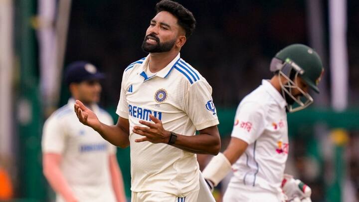 बता दें कि सिराज भारत के लिए 78 टेस्ट विकेट ले चुके हैं. वे वनडे में 71 विकेट हासिल कर चुके हैं. इसके साथ ही 14 टी20 विकेट भी लिए हैं.