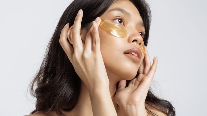 The festive season is a time to shine, but all the celebrations, late nights, and exposure to the elements can take a toll on your skin, these 5 essential tips will help you maintain a radiant skin.