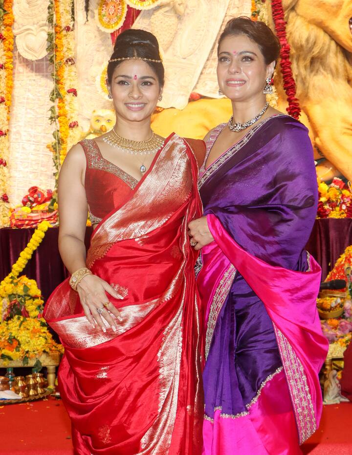 Tanishaa Mukerji and Kajol were both traditionally dressed for the occasion.