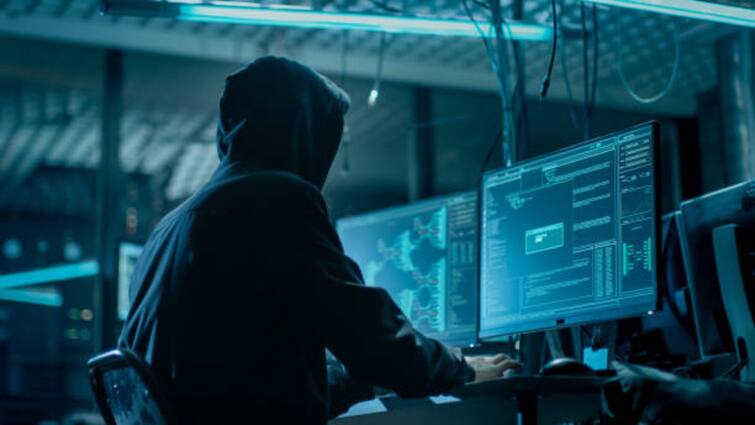 3.1 crore Star health india user data leak hacker make available for sale on a website हैकर्स ने बिक्री के लिए पेश किया करोड़ों भारतीय यूज़र्स का लीक डेटा, कहीं इसमें आपकी बैंक डिटेल्स तो शामिल नहीं?