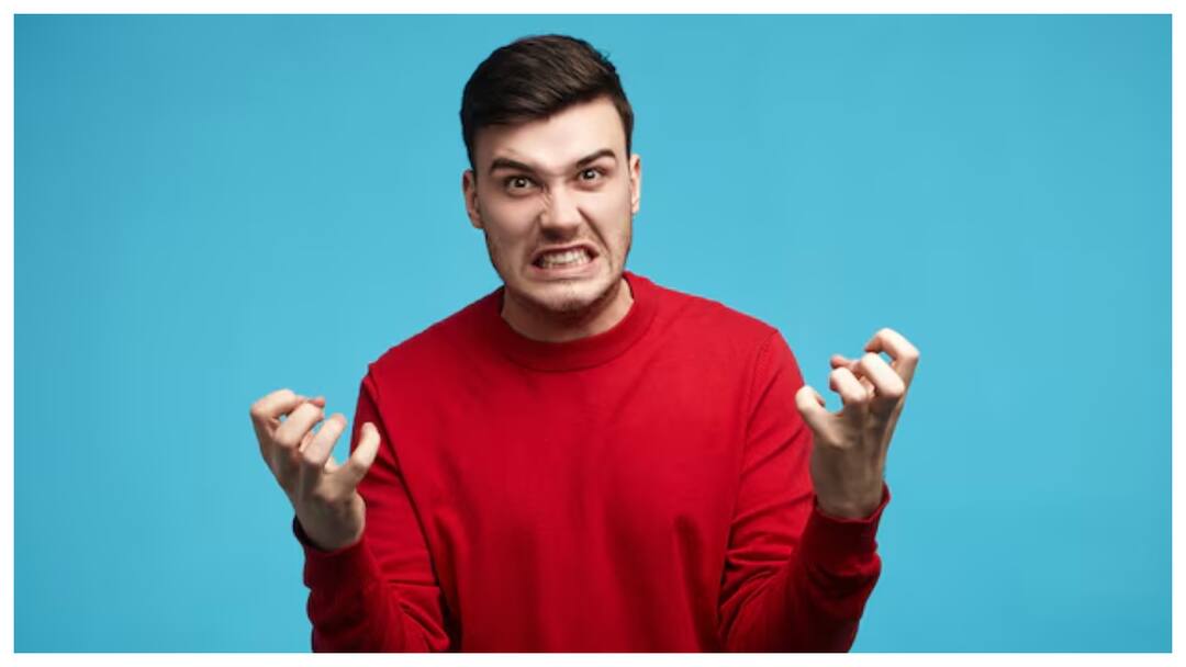 Why does body hands and legs shaking during anger causes in Telugu Life Style: కోపం వస్తే కాళ్లు చేతులు ఎందుకు వణుకుతాయి? నియంత్రించుకోవడం ఎలా?