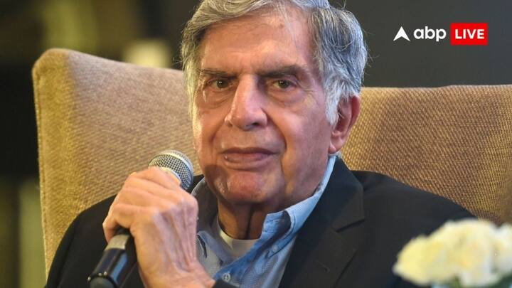 बात करें रेवेन्यू की तो 2023 और 24 में टाटा ग्रुप की सभी कंपनियों का रेवेन्यू 165 अरब डॉलर रहा था. भारतीय करेंसी में इसकी कीमत 14 लाख करोड़ रुपए थी.