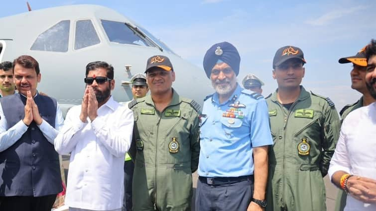 IAF C-295 Makes Historic Landing at Navi Mumbai Airport, CM Shinde Warns of 'Flight and Fight' in State Elections