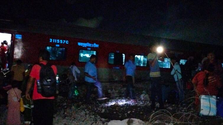 thiruvallur train accident train timing rescheduled in chennai திருவள்ளூர் ரயில் விபத்து - ரயில்கள் புறப்படுவதில் தாமதம்! - லிஸ்ட் இங்கே