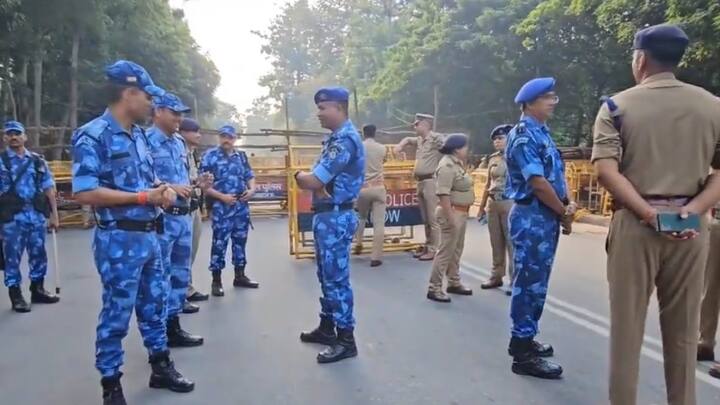 वहीं एलडीए ने एक चिट्ठी जारी कर कहा कि वर्षा के कारण वहाँ अवांछित जीव जंतु पाए जाने की संभावना है जिससे Z plus सुरक्षा प्राप्त अखिलेश यादव का वहाँ जाना उचित नहीं है