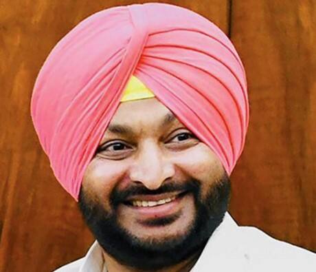 ਹਰਿਆਣਾ ਚੋਣਾਂ 'ਚ ਭਾਜਪਾ ਦੀ ਜਿੱਤ 'ਤੇ ਕੇਂਦਰੀ ਮੰਤਰੀ ਰਵਨੀਤ ਸਿੰਘ ਬਿੱਟੂ ਨੇ ਵੱਡਾ ਬਿਆਨ ਦਿੱਤਾ ਹੈ। ਜਿਸ ਤੋਂ ਪਤਾ ਚੱਲਦੇ ਹੈ ਕਿ ਉਹ ਹਰਿਆਣਾ ਜਿੱਤਣ ਤੋਂ ਬਾਅਦ ਕਿੰਨੇ ਖੁਸ਼ ਹਨ। ਜਿਸ ਲਈ ਉਨ੍ਹਾਂ ਨੇ ਪੰਜਾਬ ਨੂੰ ਲੈ ਕੇ ਇੱਕ ਵੱਡਾ ਦਾਅਵਾ ਠੋਕ ਦਿੱਤਾ ਹੈ।