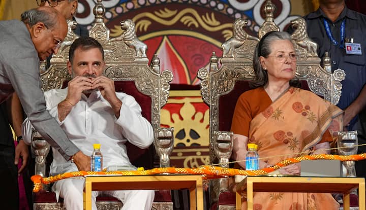 Congress leaders Sonia Gandhi and Rahul Gandhi during the Dussehra (Vijayadashami) festival celebration organised by Nav Shri Dharmik Leela Committee, at the Red Fort ground, in New Delhi, Saturday, Oct. 12, 2024. (Source: PTI)