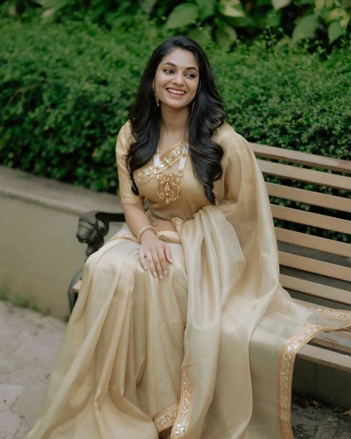 லவ் டுடே - இயக்குனர் பிரதீப் ரங்கநாதன் தானே இயக்கி நாயகனாக நடித்தார் இவானா இந்த திரைப்படம் மூலம் பிரபலமானார்