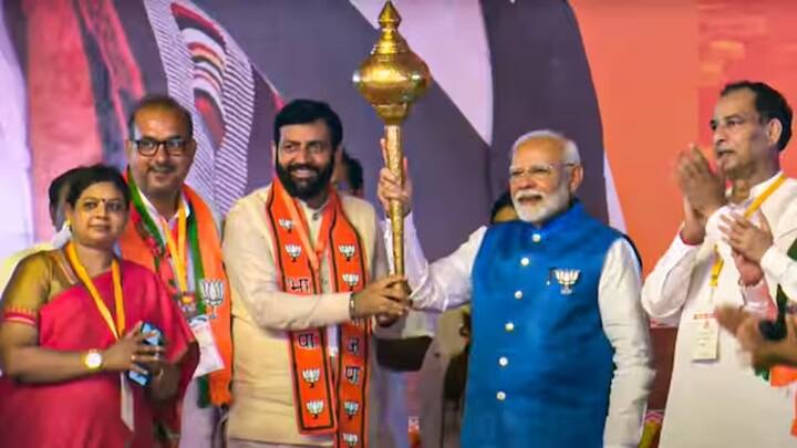 Nayab Singh Saini to take Oath as Haryana CM On October 17 PM Modi To Attend தேதி குறித்த பிரதமர் மோடி.. 17ஆம் தேதி பதவியேற்கும் முதலமைச்சர்.. ஹரியானாவில் பாஜக 3.0