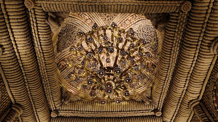 Renowned for its captivating designs, the Bosepukur Sitala Mandir pandal has taken innovation to a new level by being constructed entirely from gullak, or Indian piggy banks, that also made us aware of the importance of saving money. (Image source: Facebook/ Pranit Paul)